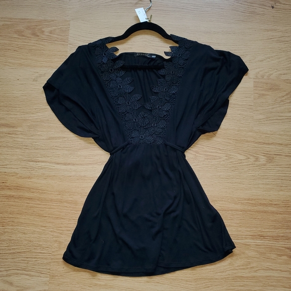 Black waist tie V-neck top - Picture 2 of 4